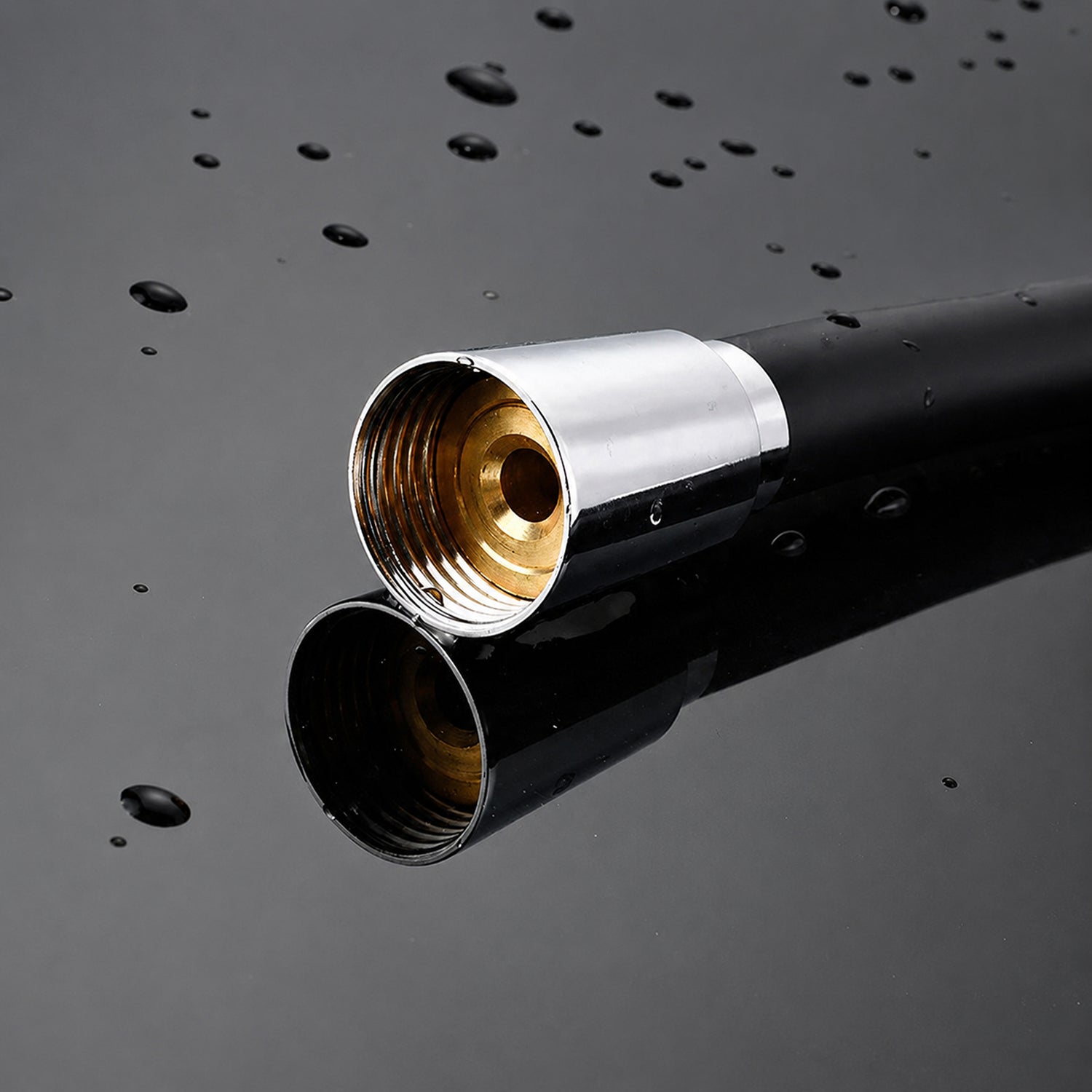Premium Black Hose (1.5m)